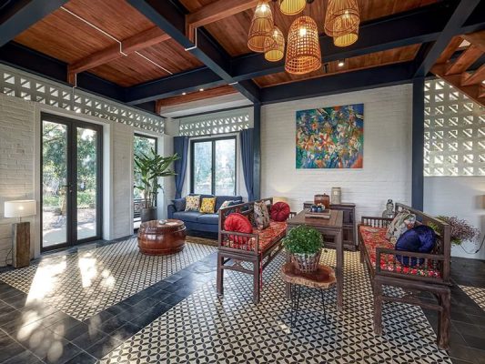 Nên tiết chế màu sắc rực rỡ