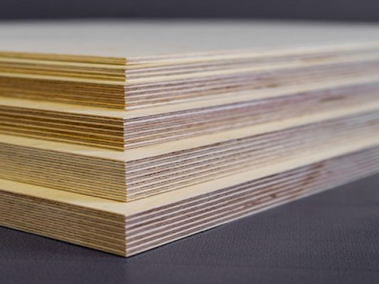 Kệ treo tường gỗ Plywood chắc chắn, chịu lực tốt