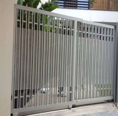 Cửa sắt lùa 2 cánh có nhiều ưu điểm