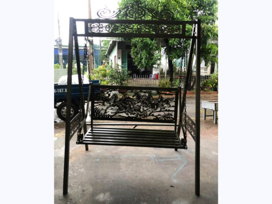 Xích đu màu đen thanh lịch