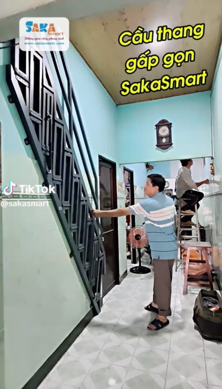 Cầu thang đóng mở nhẹ nhàng