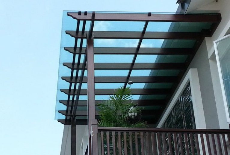 Mái che bằng kính cường lực cho sân thượng