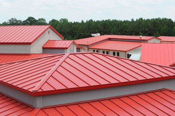 Mái tôn có thể hấp thụ nhiệt độ cao